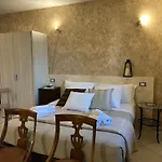 Rocche Di Montexelo - Key &