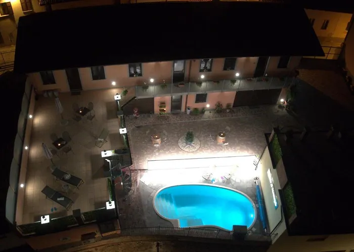 Rocche Di Montexelo - Key & *
