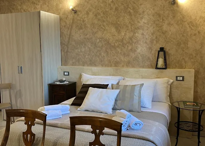 Rocche Di Montexelo - Key &